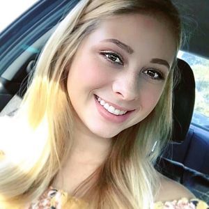 Meet your Posher, Jenna